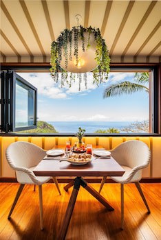 Palm Hotel And Spa