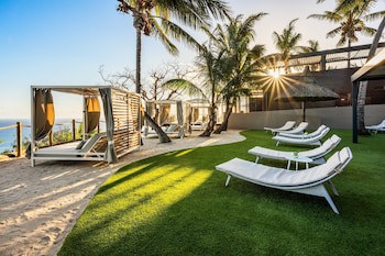 Palm Hotel And Spa