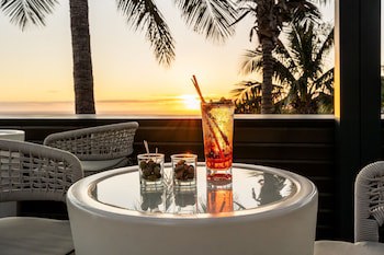 Palm Hotel And Spa