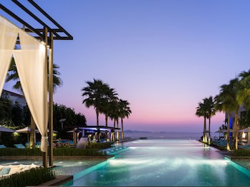 Cape Dara Resort