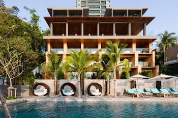 Cape Dara Resort