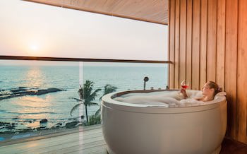 Cape Dara Resort