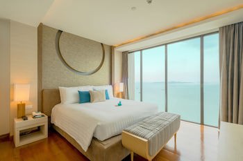 Cape Dara Resort