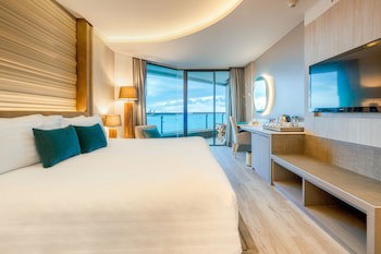 Cape Dara Resort