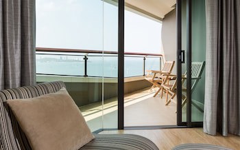 Cape Dara Resort