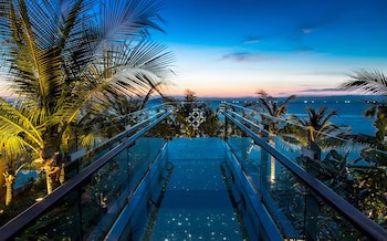 Cape Dara Resort