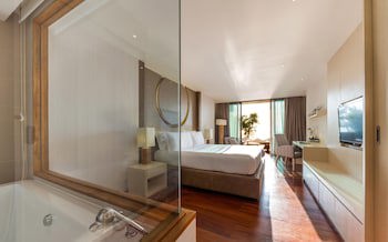 Cape Dara Resort