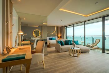 Cape Dara Resort