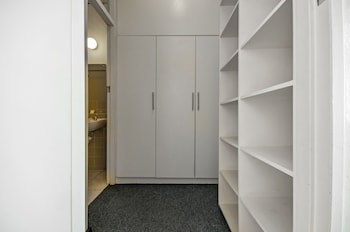 Gardens Centre Holiday Apartments