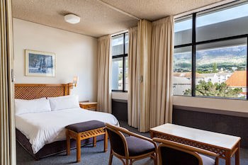 Gardens Centre Holiday Apartments