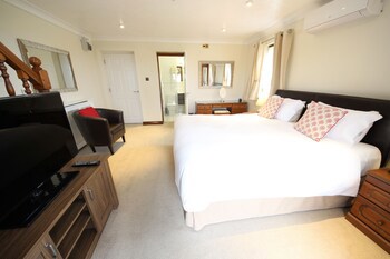 Chale Bay Farm