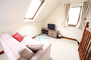 Chale Bay Farm