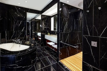 Bulgari Hotel London