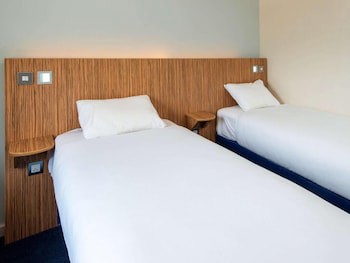 Go2 Portishead Marina Hotel