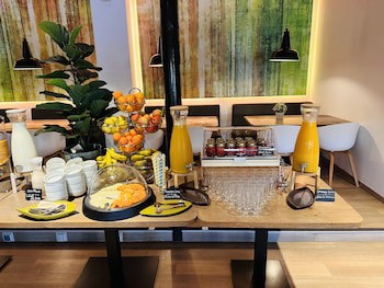 Wyndham Residences Golf Del Sur