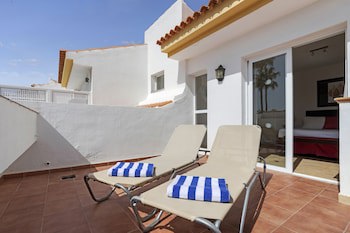 Wyndham Residences Golf Del Sur