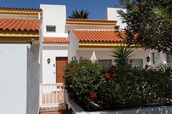 Wyndham Residences Golf Del Sur