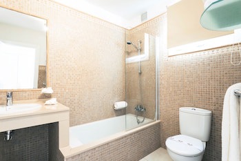 Wyndham Residences Golf Del Sur