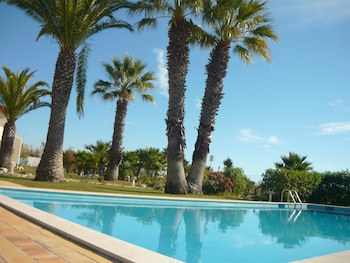 Praia Da Lota Resort - Hotel