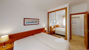 Praia Da Lota Resort - Apartments