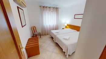 Praia Da Lota Resort - Apartments