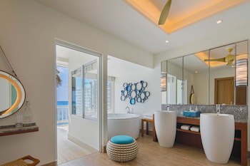 Centara Grand Island Resort & Spa Maldives