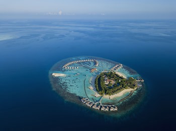 Centara Grand Island Resort & Spa Maldives