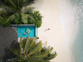 Centara Grand Island Resort & Spa Maldives