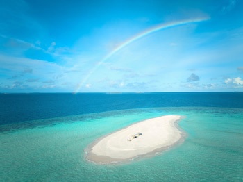 Centara Grand Island Resort & Spa Maldives