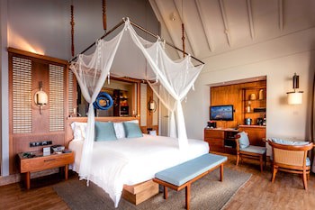 Centara Grand Island Resort & Spa Maldives