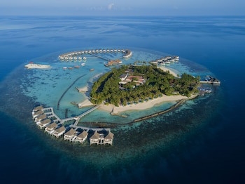 Centara Grand Island Resort & Spa Maldives