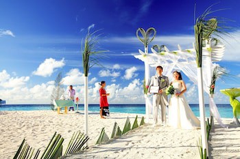 Centara Grand Island Resort & Spa Maldives
