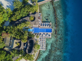 Centara Grand Island Resort & Spa Maldives