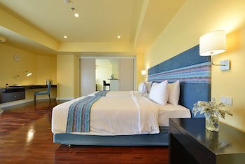 Abloom Exclusive Serviced Apartments