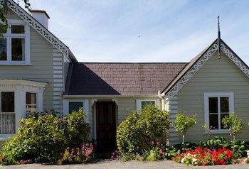 Cambria House