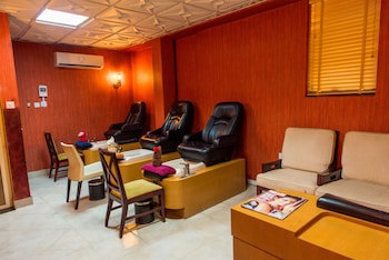 Clear Essence California Spa & Wellness Resort
