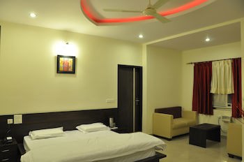 Classic 7 Hotel & Restaurant