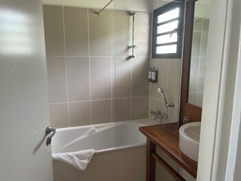 Dimitile Hotel