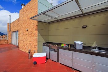 122 Plaza Apartahotel