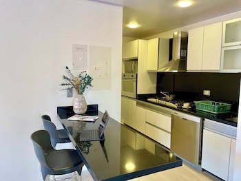 122 Plaza Apartahotel