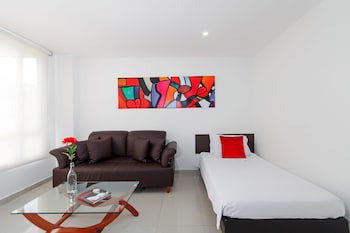 122 Plaza Apartahotel