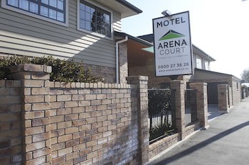 Arena Court Motel