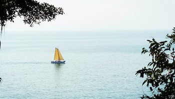 Chang Cliff Resort