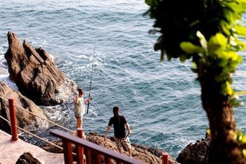 Chang Cliff Resort