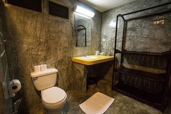 Chang Cliff Resort