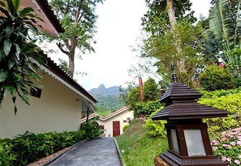 Chang Cliff Resort