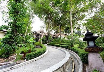 Chang Cliff Resort