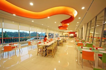 Harris Hotel Sentul City - Bogor