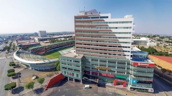 Hotel Plaza Stadium
