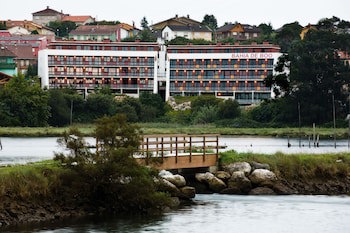 Apartamentos Bahia De Boo